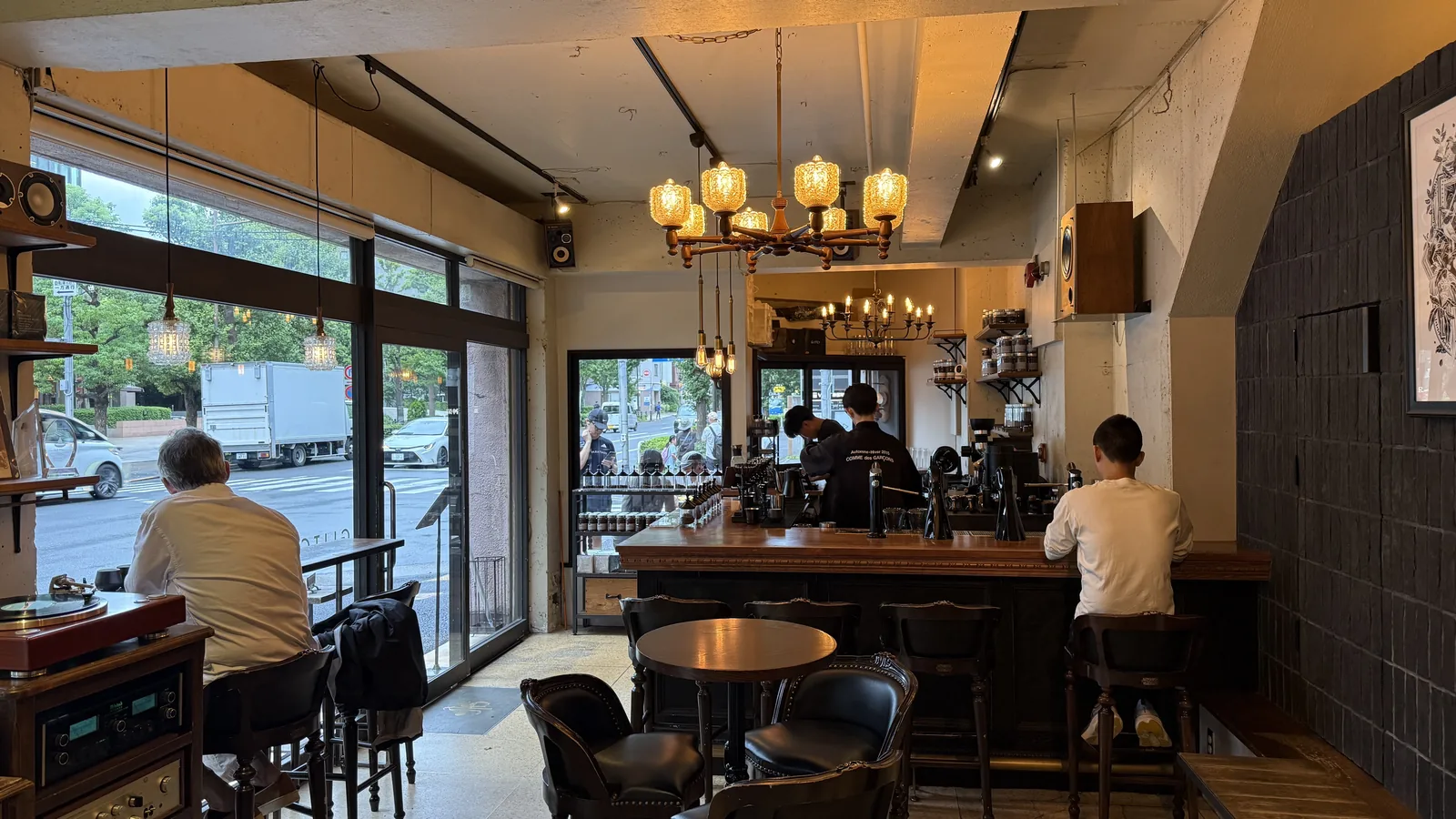 GLITCH COFFEE&ROASTERS (photo 4)