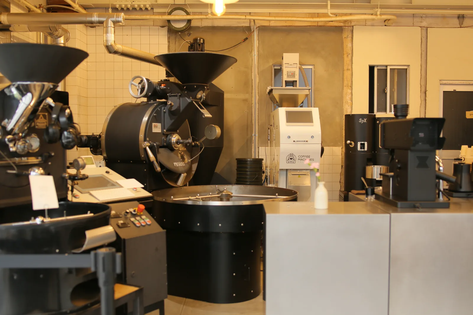 Leaves Coffee Roasters (photo 4)