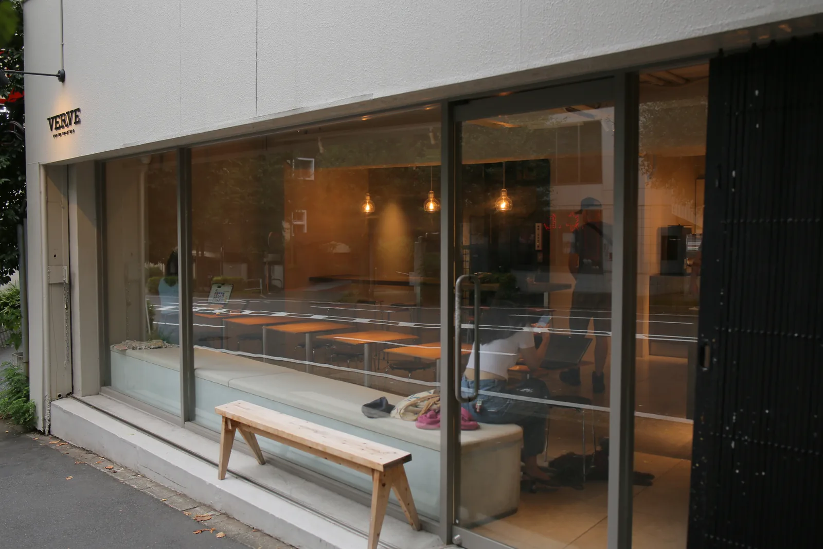VERVE COFFEE ROASTERS EBISU（2枚目）